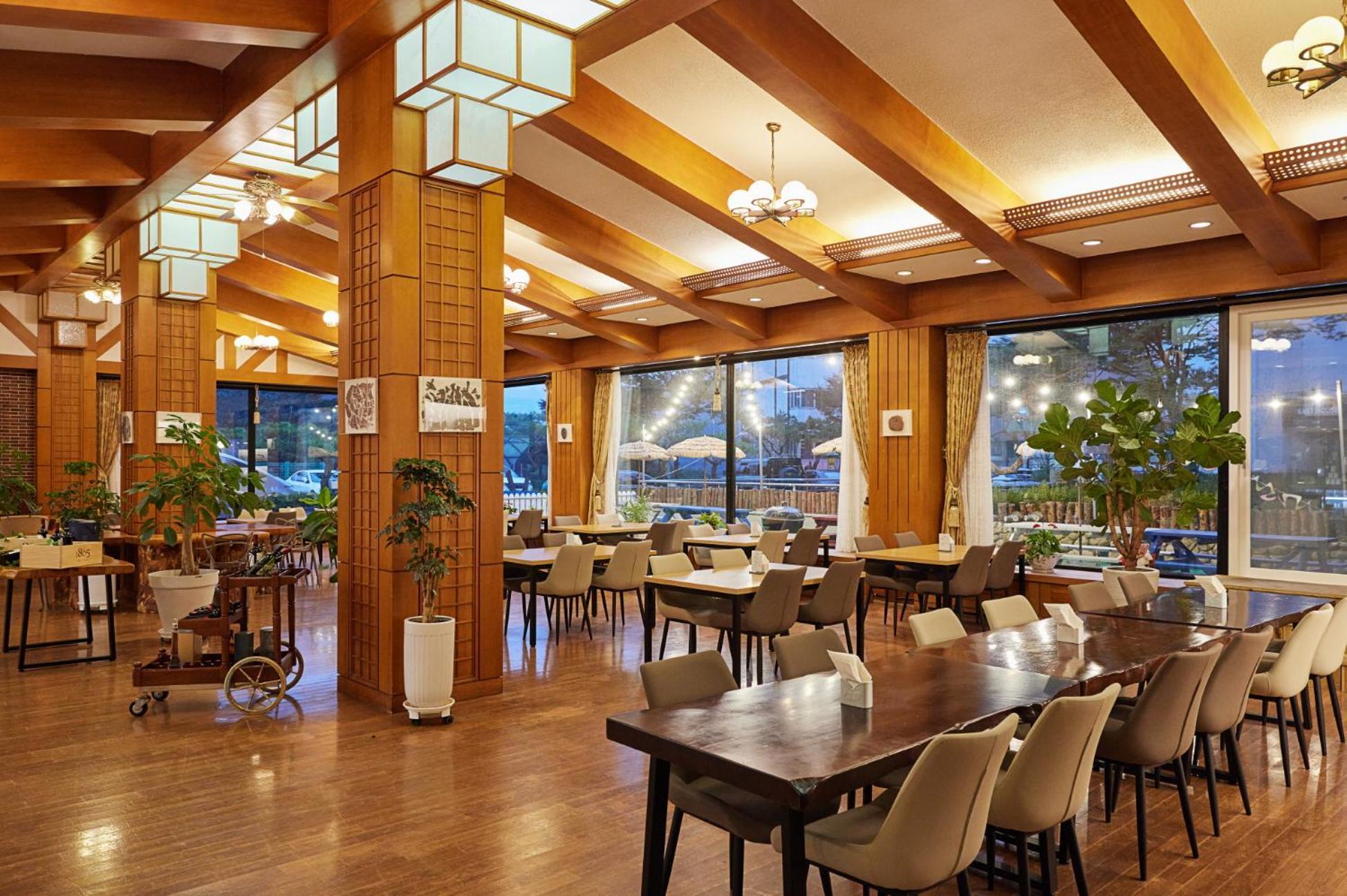 Osaek Greenyard Hotel Ян'ян Екстер'єр фото